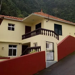 Casa Reis Hébergement de vacances Santana (Madeira)